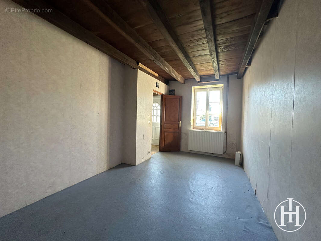 Maison à CHARENTON-DU-CHER