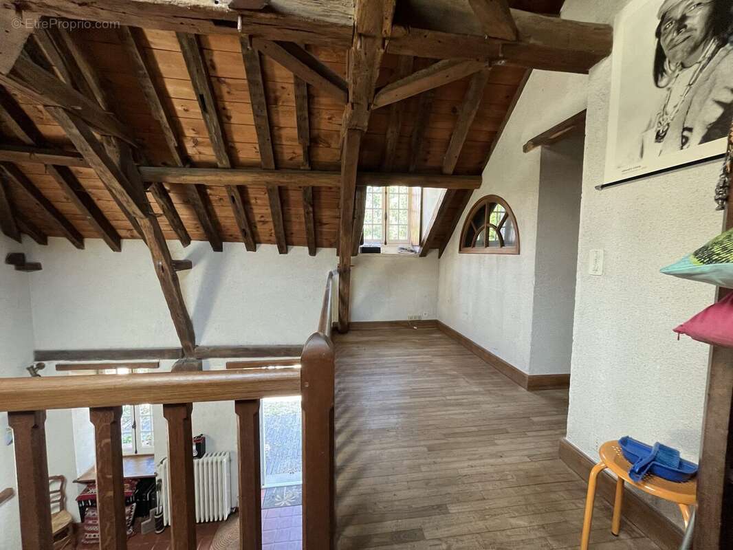 Maison à MONTREVAULT