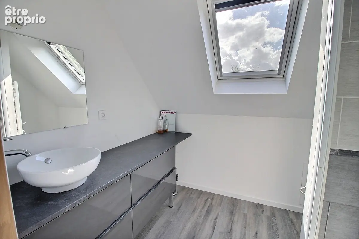 Maison familiale - 5 chambres - terrain de 1 214 m² - photo 14