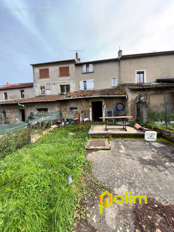 Maison à MONTAUVILLE