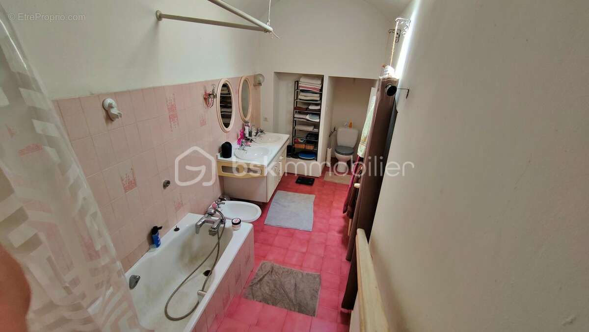 Appartement à DECIZE