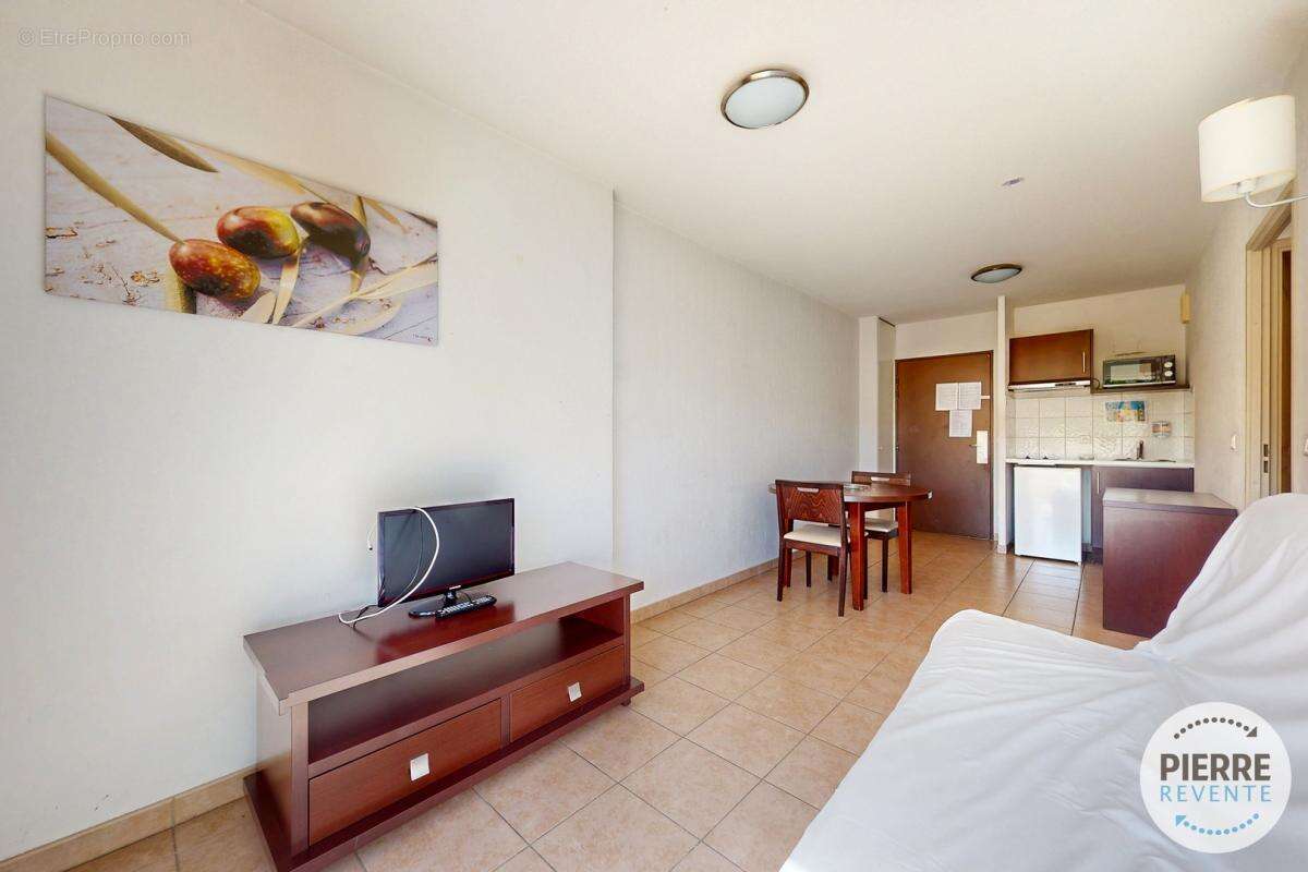 Appartement à SIX-FOURS-LES-PLAGES