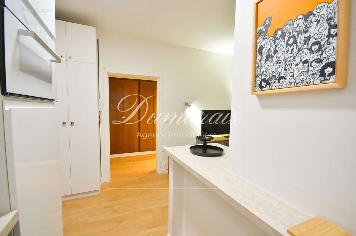 Appartement à PARIS-3E