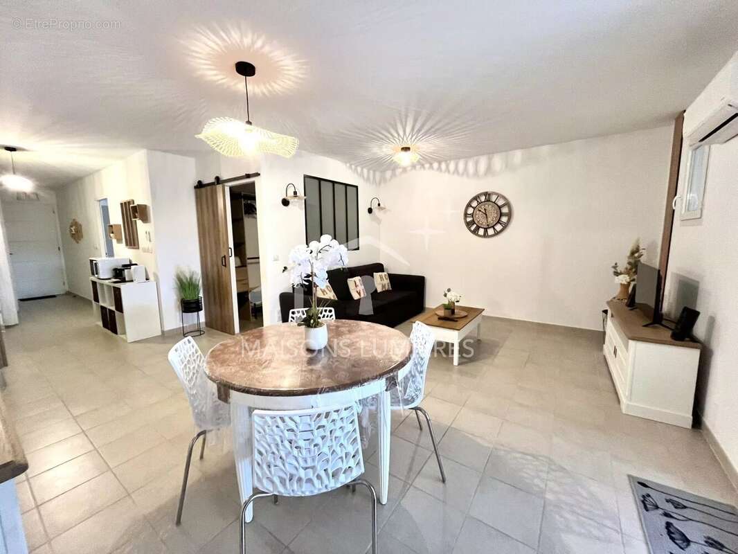 Appartement à ROUSSILLON