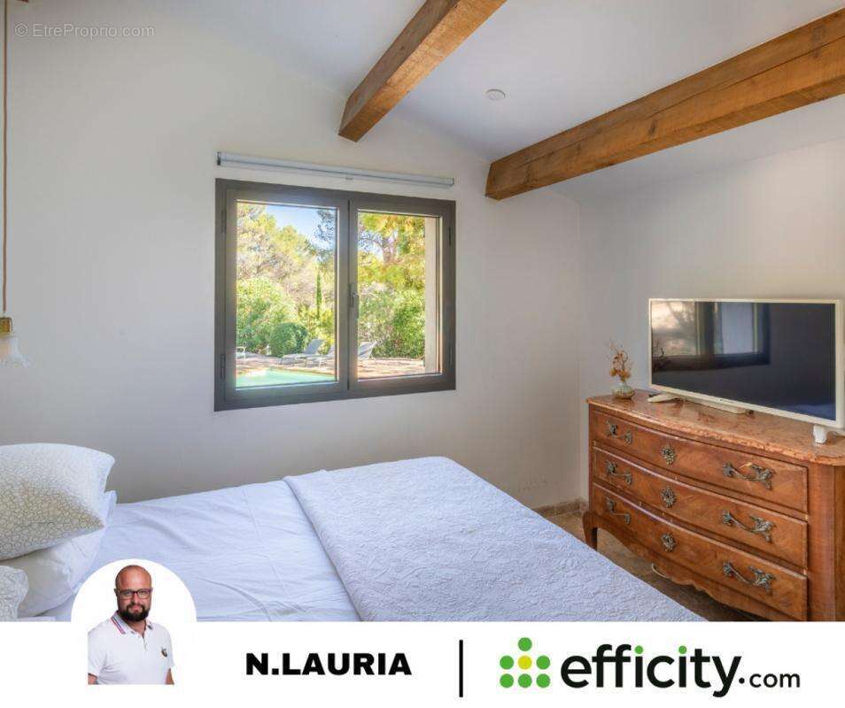 Maison à MEYRARGUES