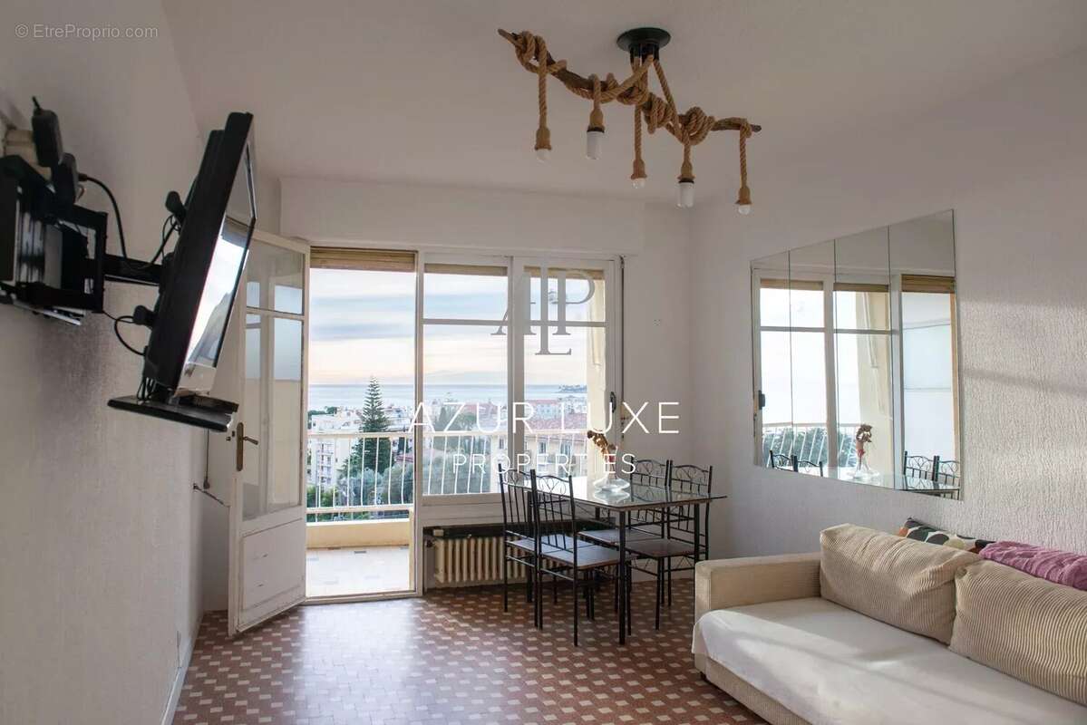 Appartement à BEAULIEU-SUR-MER