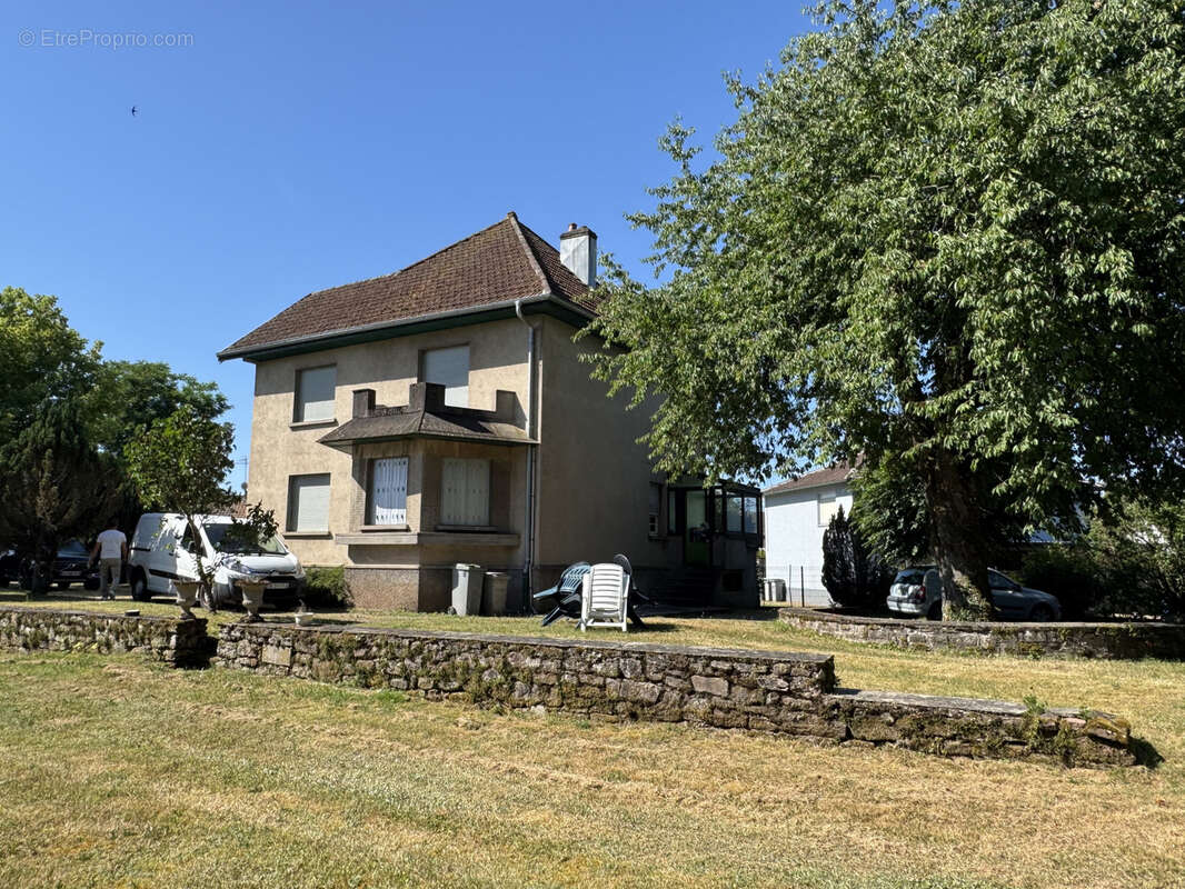 Maison à LURE