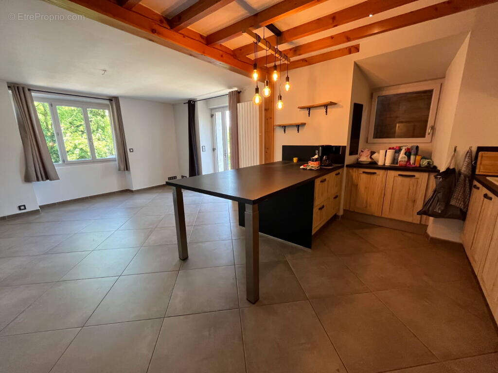 Maison à LA VOULTE-SUR-RHONE