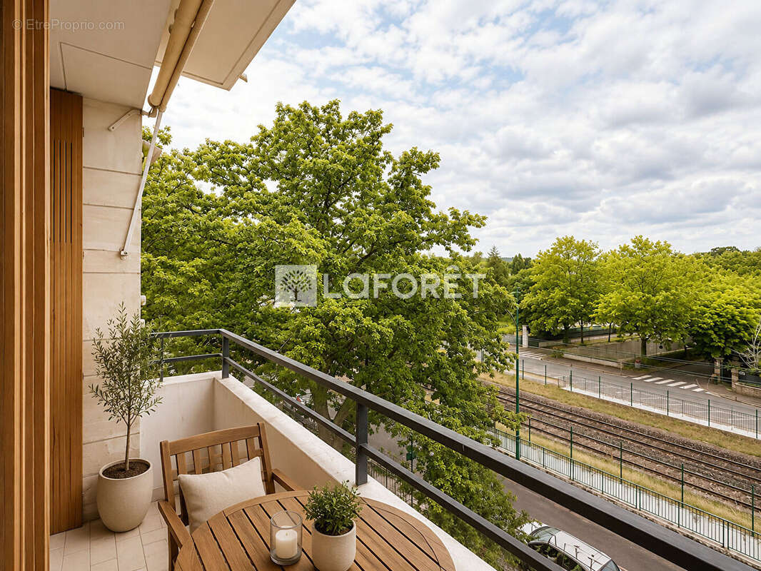 Appartement à LE VESINET