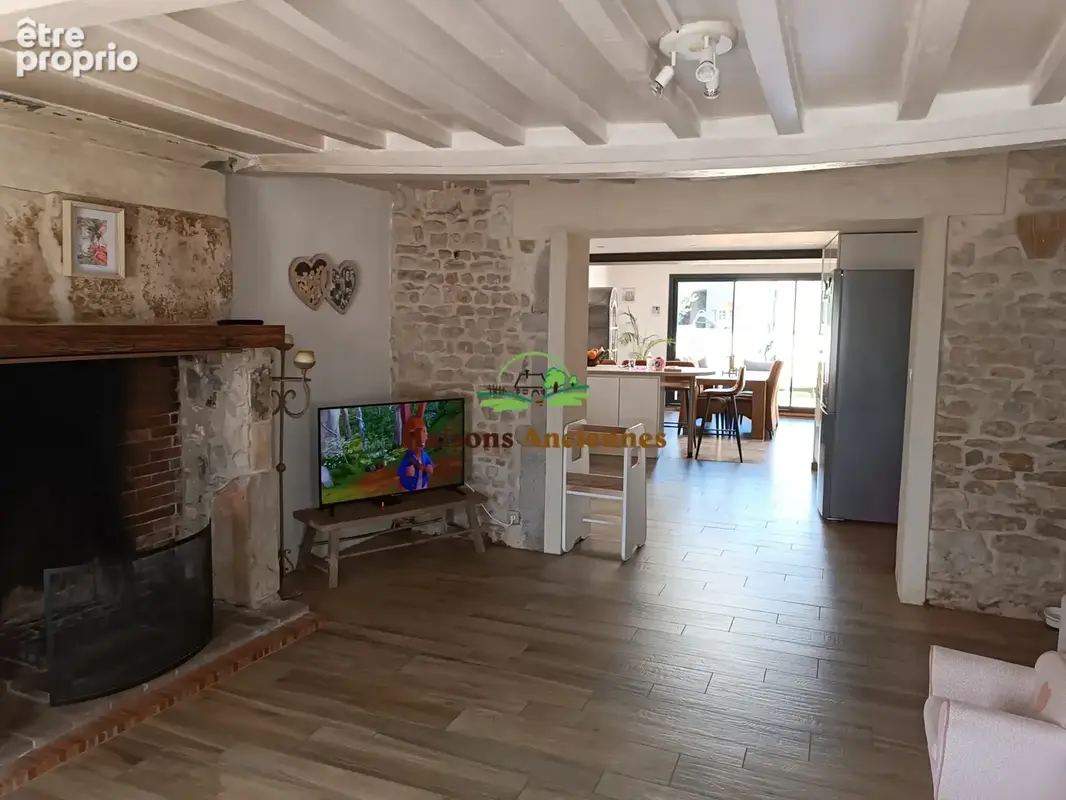 10 mn ouest de bayeux - maison ancienne 6 pp  141 m2 habitables en parfait etat - photo 2
