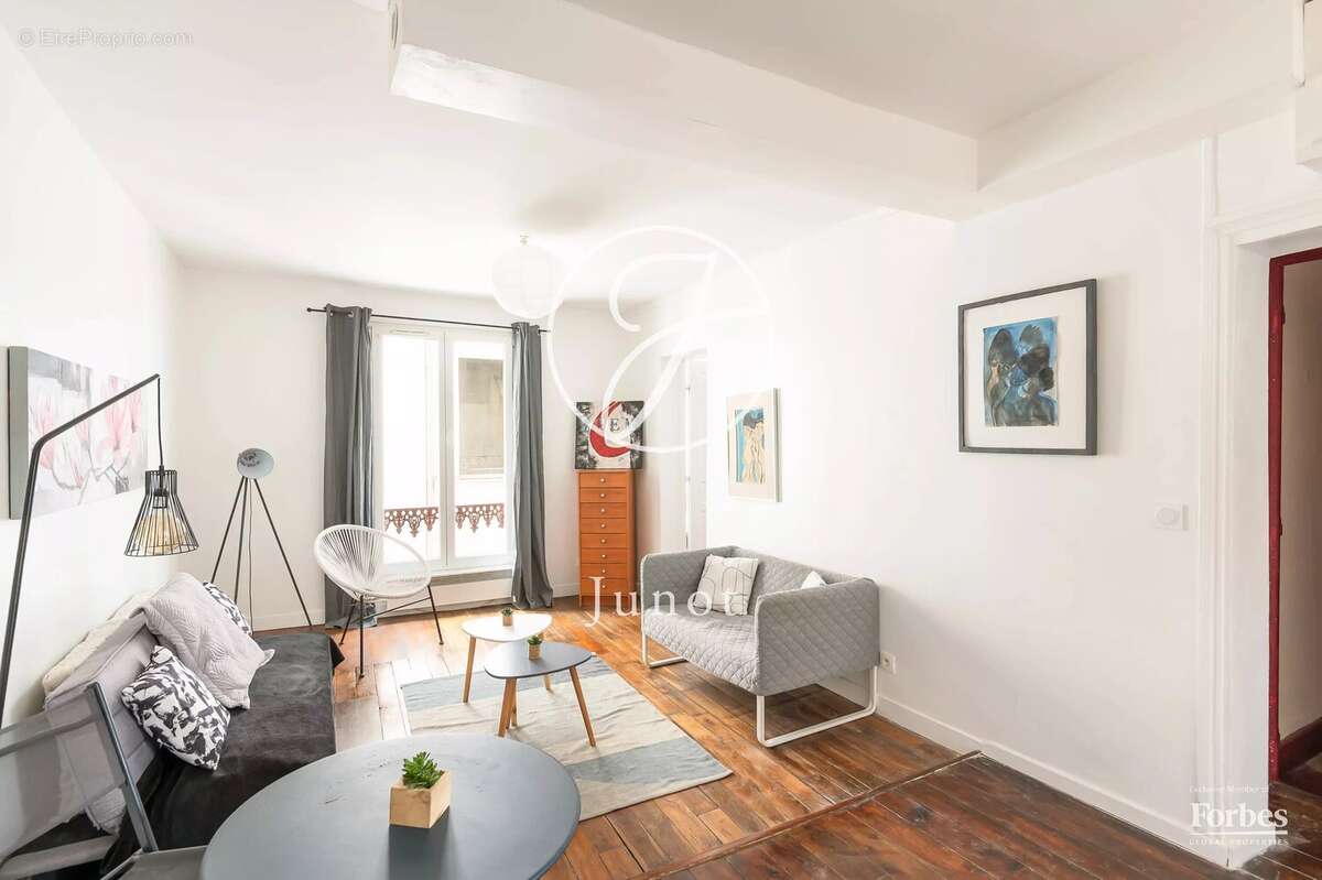 Appartement à PARIS-18E