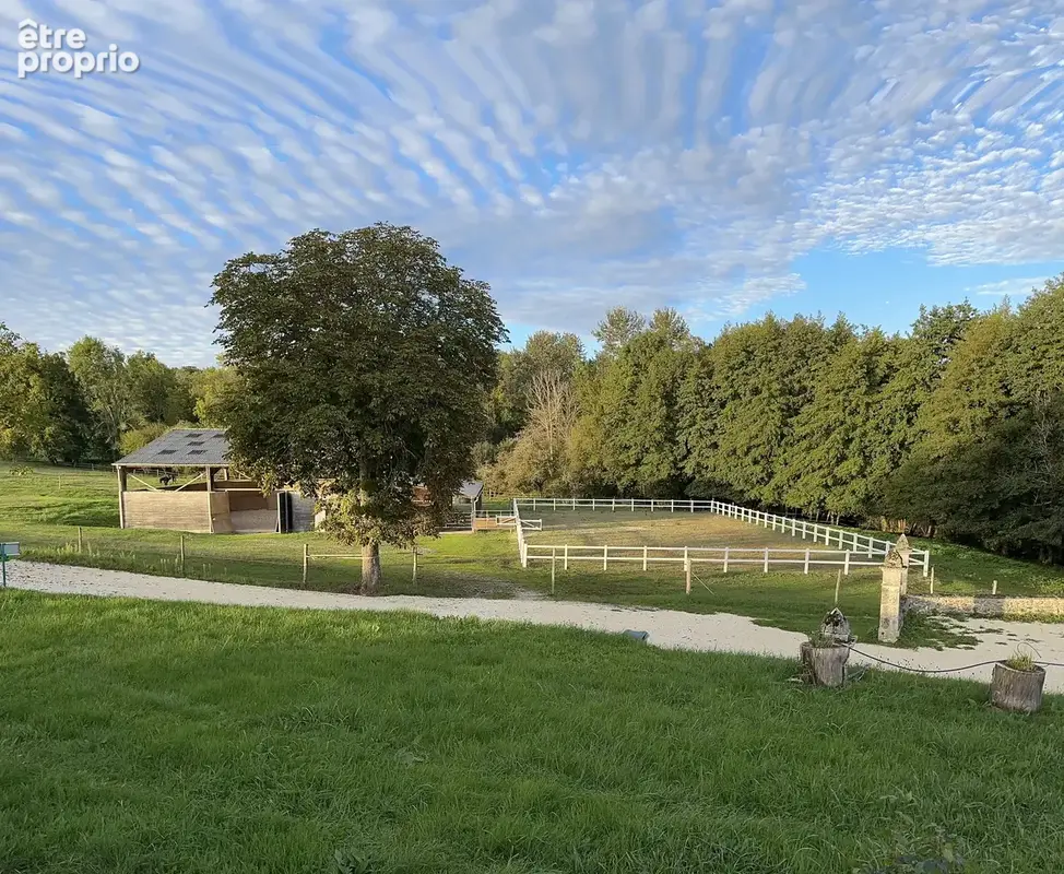 Prestigieux domaine équestre situé sur 41 hectares avec un lac - photo 12