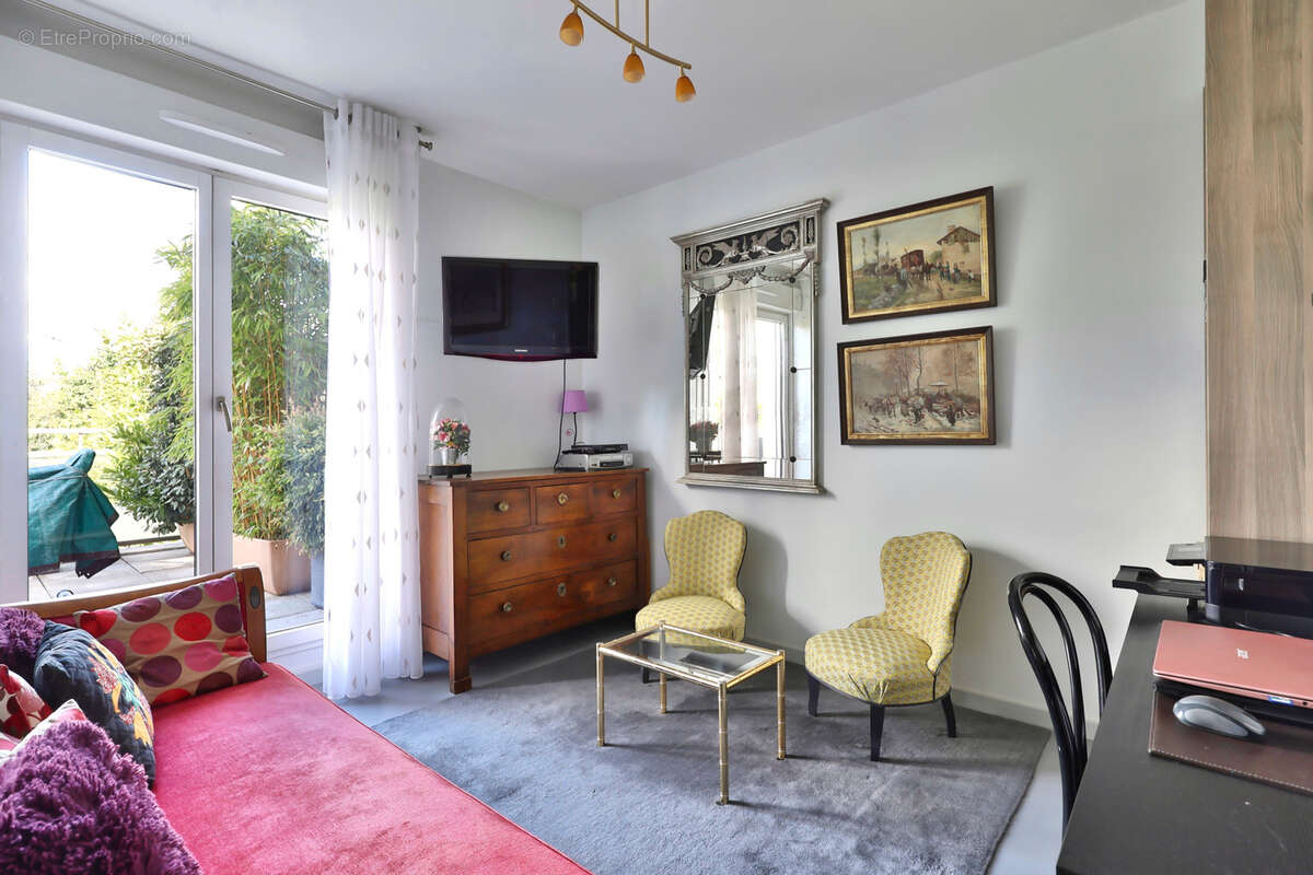 Appartement à TASSIN-LA-DEMI-LUNE