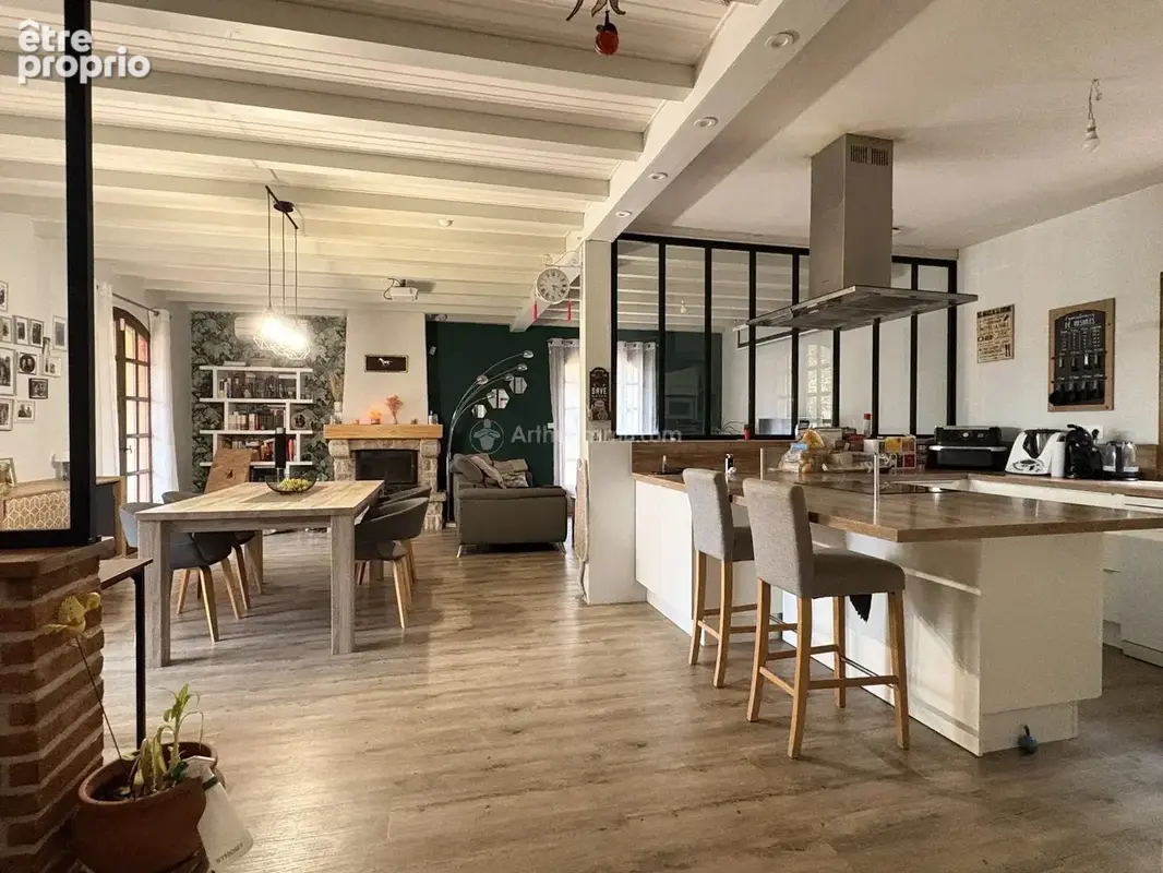 Villa T5 sur terrain de 2 500 m² - photo 2