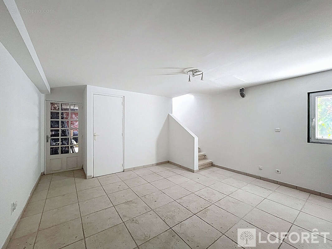 Maison à MAUREILHAN