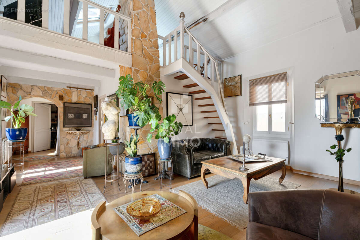 Appartement à HYERES
