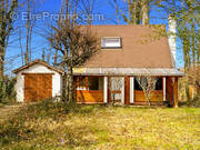 Maison à BAZOCHES-SUR-LE-BETZ