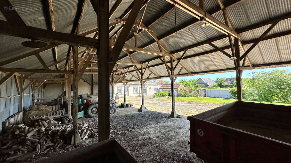 Authentique fermette avec dépendances, hangar et fort potentiel de valorisation - photo 13