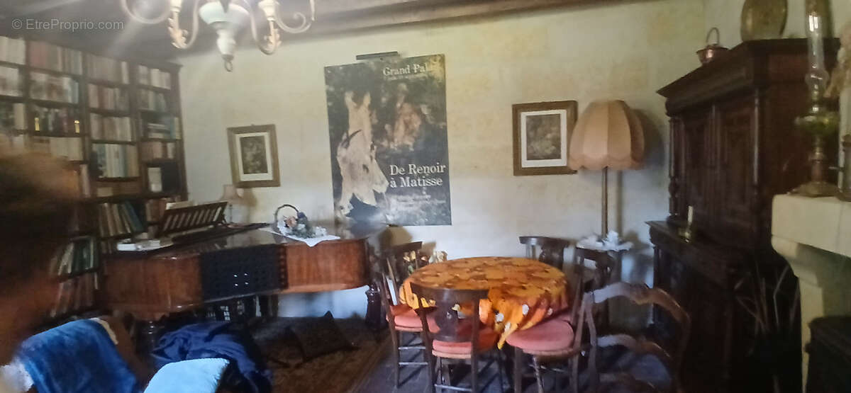 Maison à LAVENAY