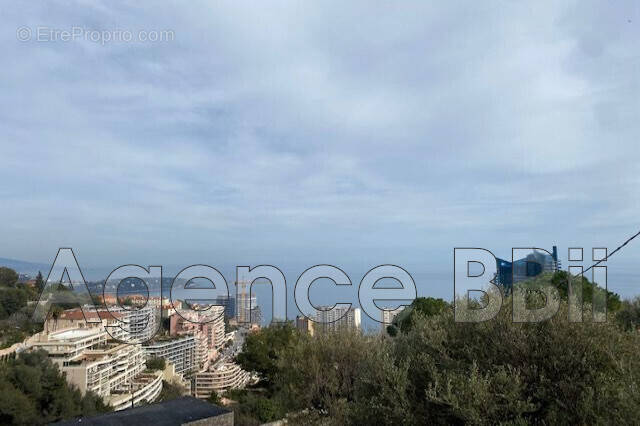 Terrain à BEAUSOLEIL