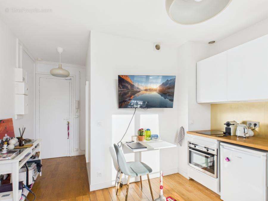 Appartement à PARIS-11E