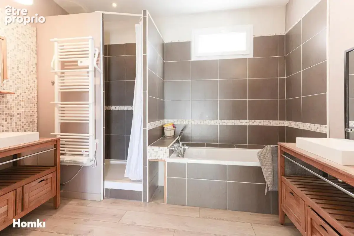 Maison/Villa T4 de 108 m² à Nice 06300 - photo 14