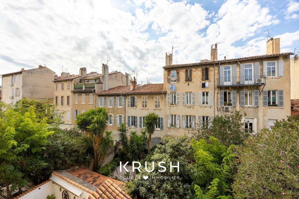 Appartement à MARSEILLE-5E