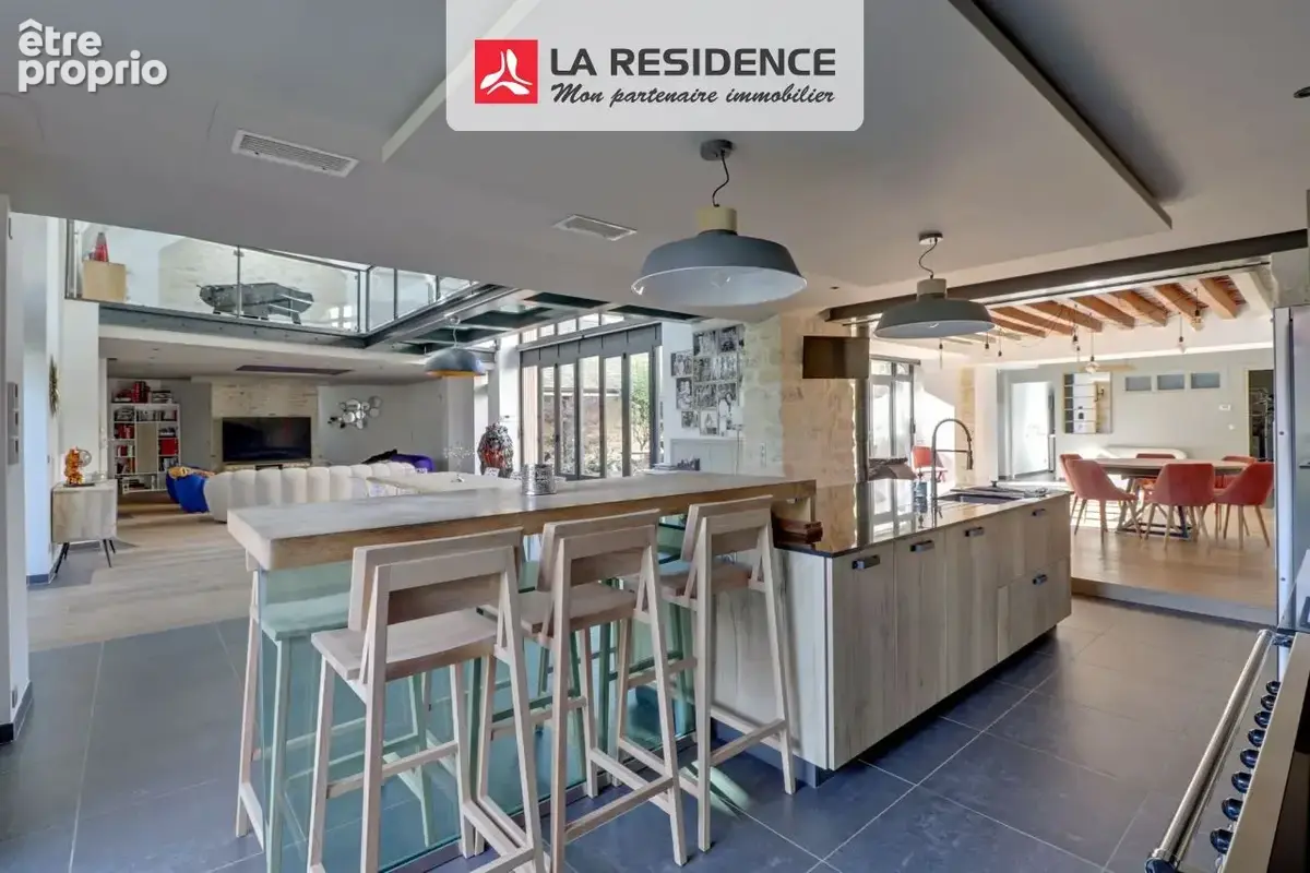 Maison 9 pièces 563 m² à vendre à Jouy-Le-Moutier (95280) - photo 6