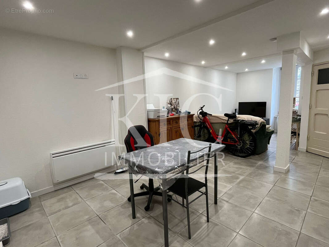 Appartement à CARCASSONNE