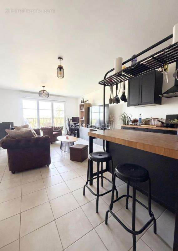 Appartement à TIGERY