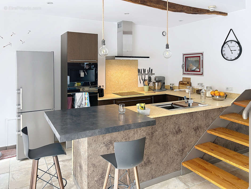 Maison à BRIGNAC-LA-PLAINE