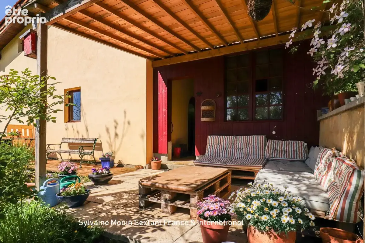 Maison de campagne de charme, sans travaux, avec jardin paysager et vue dégagée - photo 5
