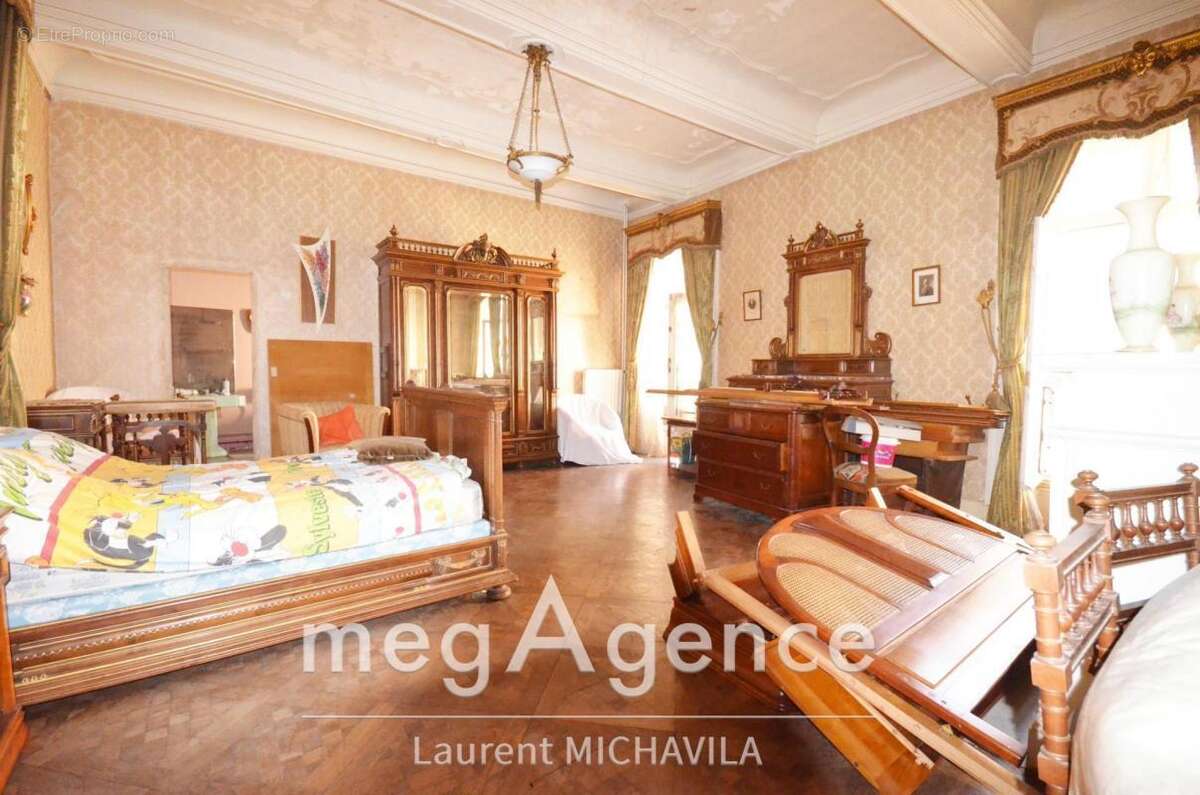 Maison à VILLENEUVE-LES-BEZIERS