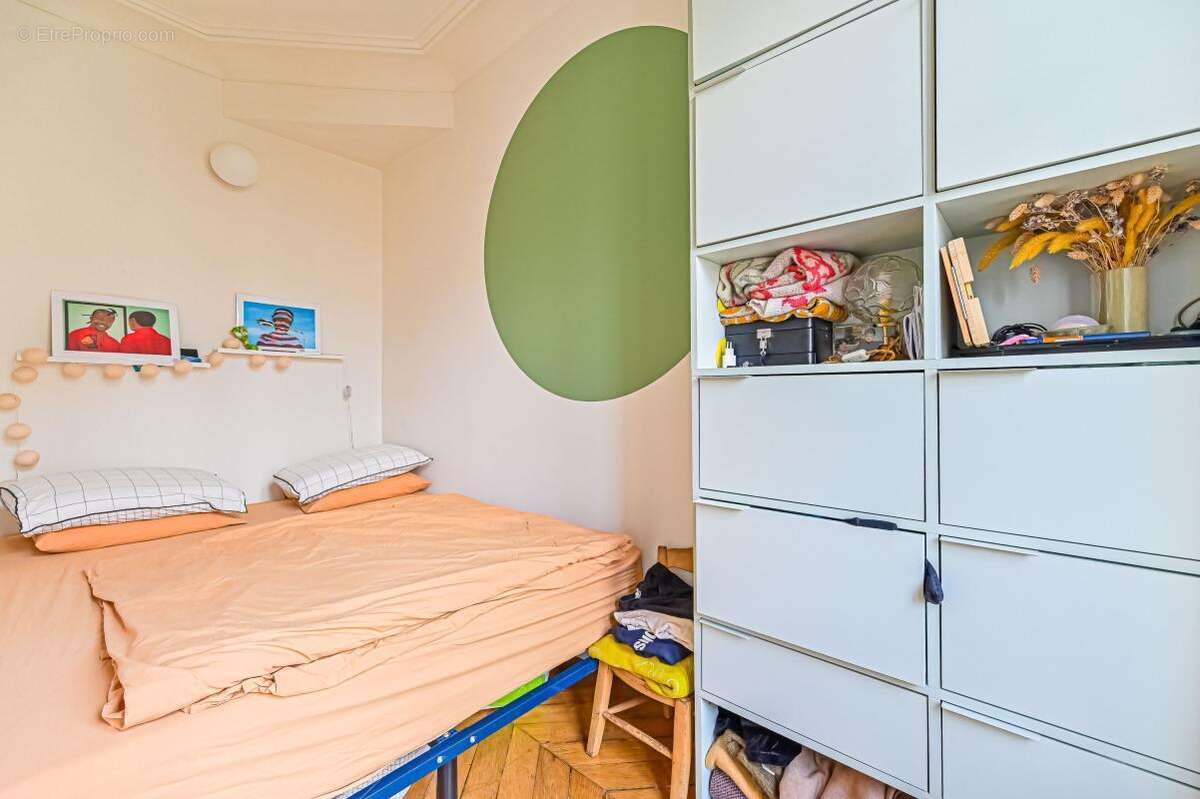 Appartement à PARIS-10E