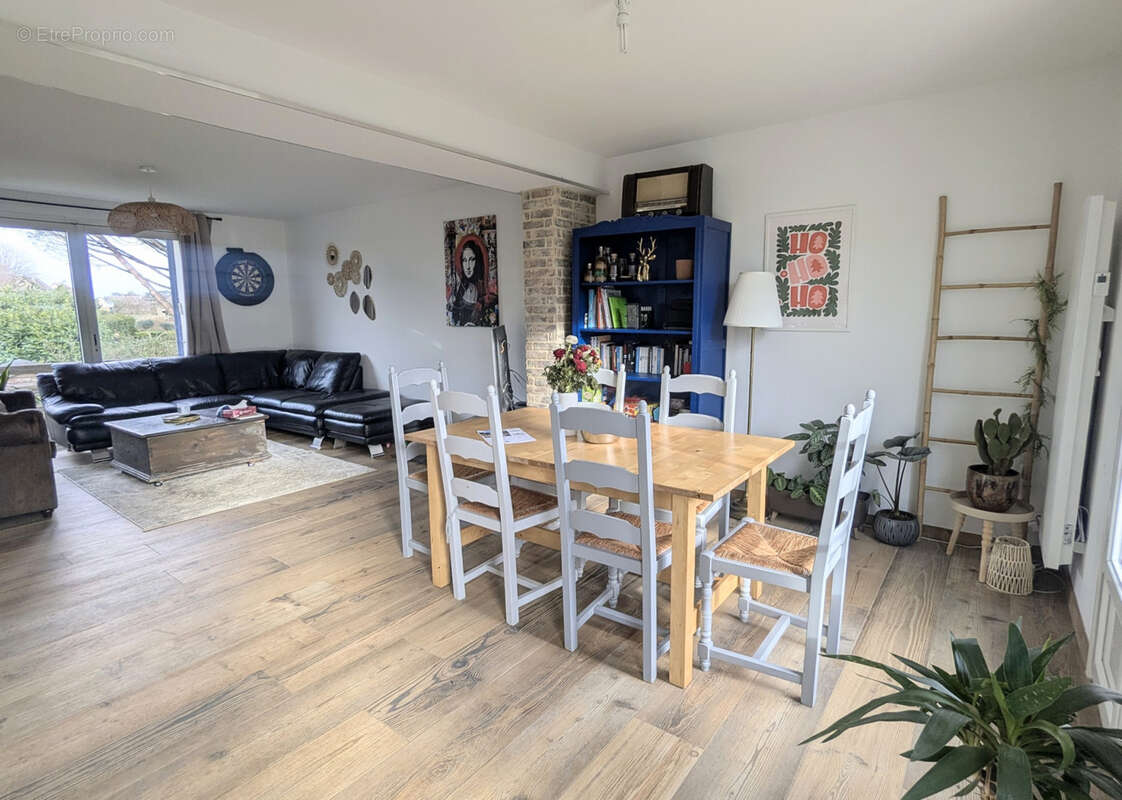 Maison à DOUVRES-LA-DELIVRANDE