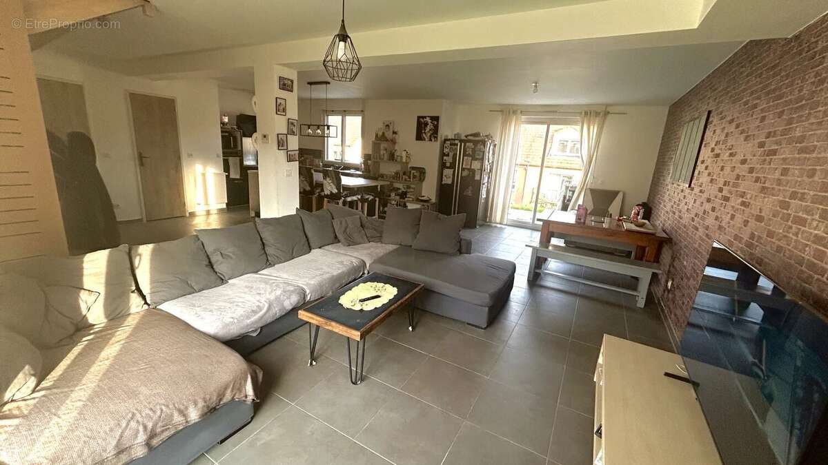 Maison à MANTES-LA-JOLIE