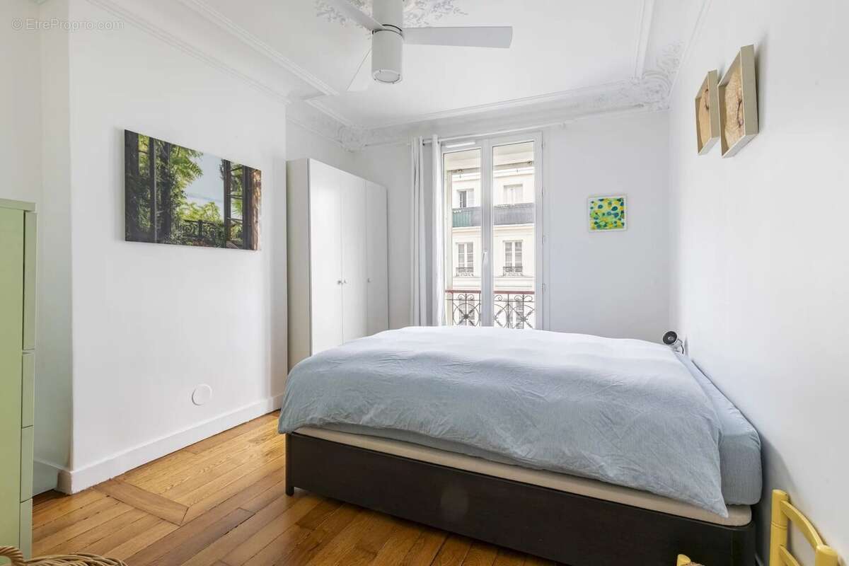 Appartement à PARIS-11E