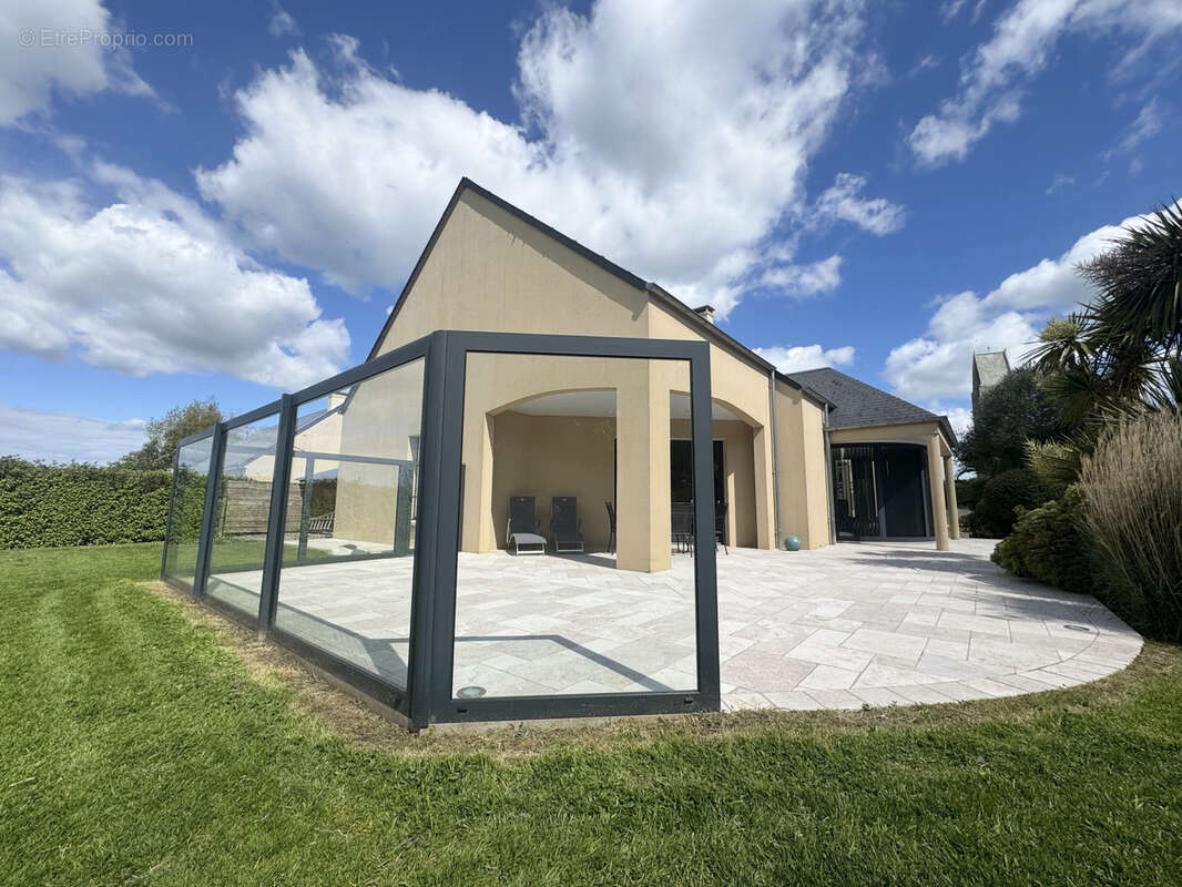 Maison à SORTOSVILLE