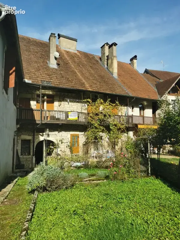 Maison à ORNANS