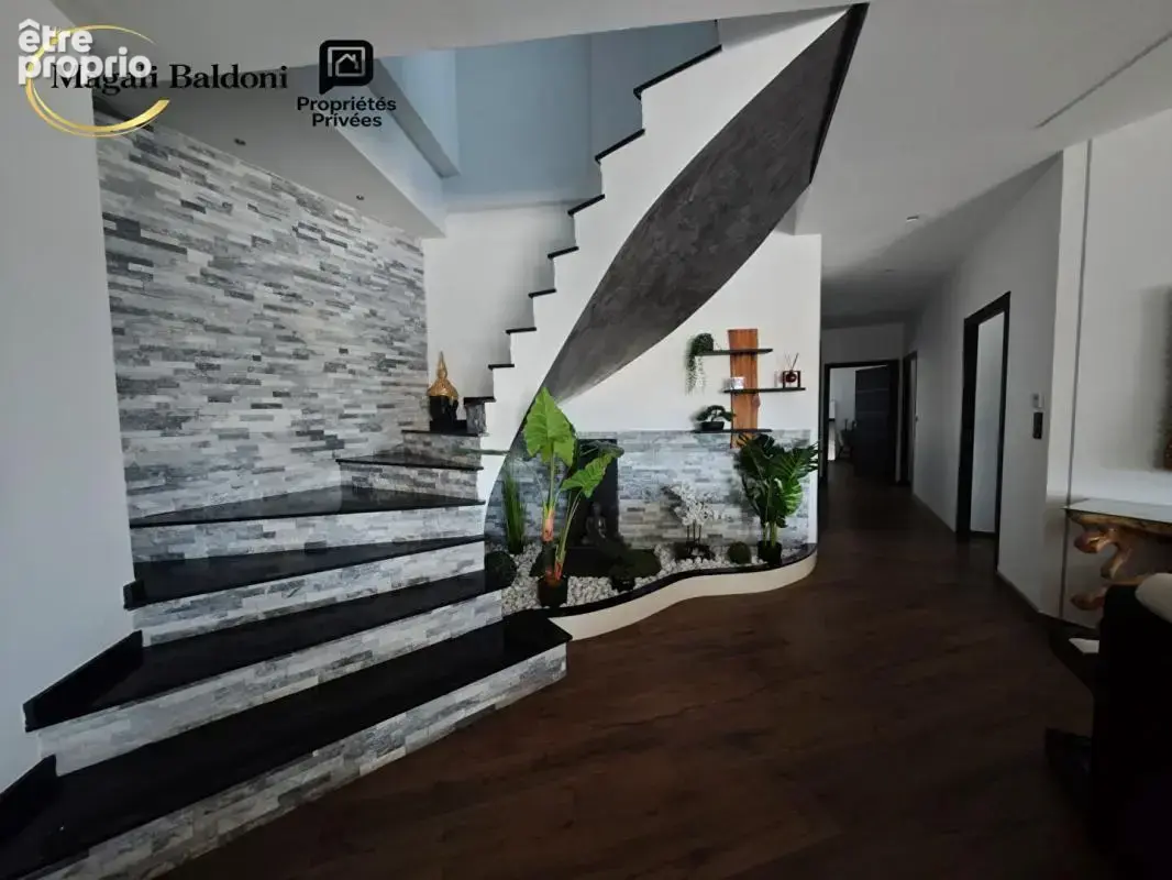 Villa moderne 210 m2- Pièce de vie grandiose- Proche commodités - photo 12