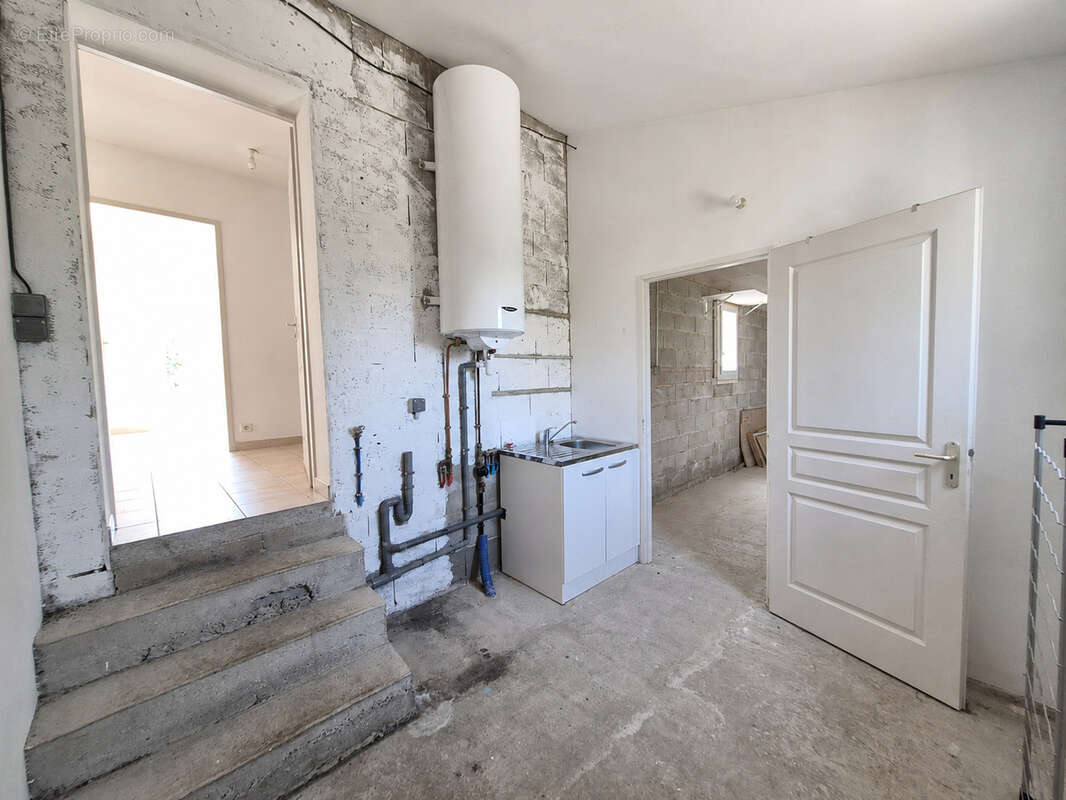 Maison à ROBION