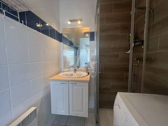 Bel appartement T2 dans résidence prisée-Le Lavandou (83) - photo 6