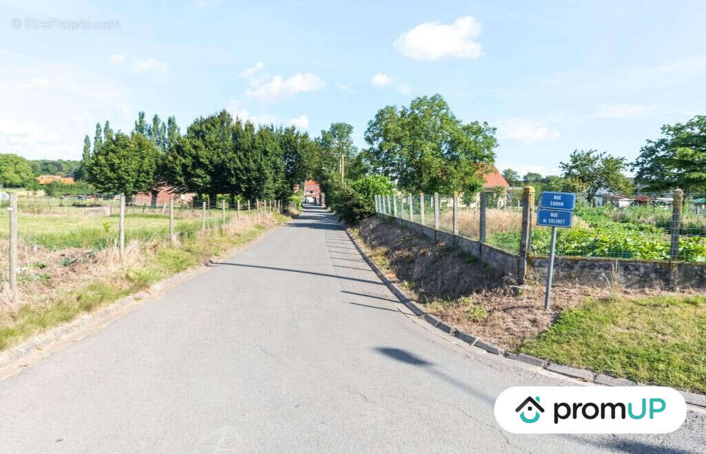 Terrain à MONCHY-AU-BOIS