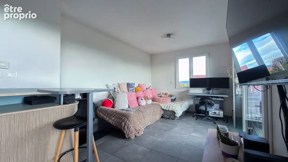 Appartement récent de 67 m2, deux chambres, à Orchamps-Vennes - photo 4