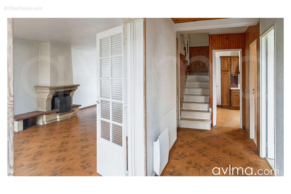 Maison à FEUCHEROLLES