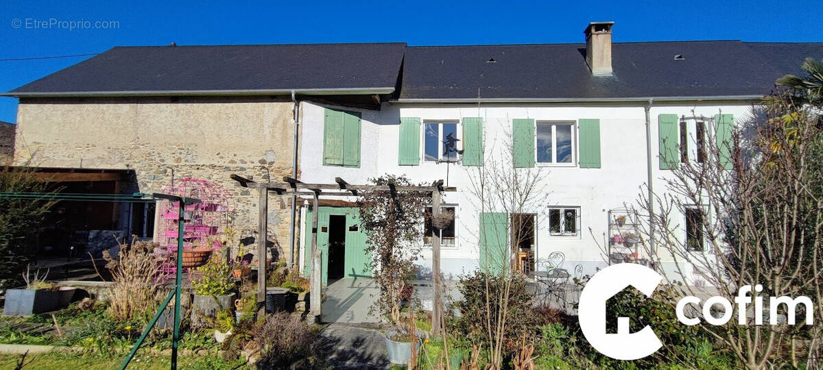 Maison à OLORON-SAINTE-MARIE