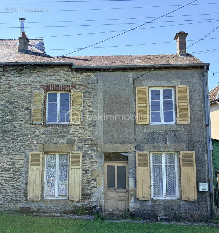 Maison à NOUZONVILLE