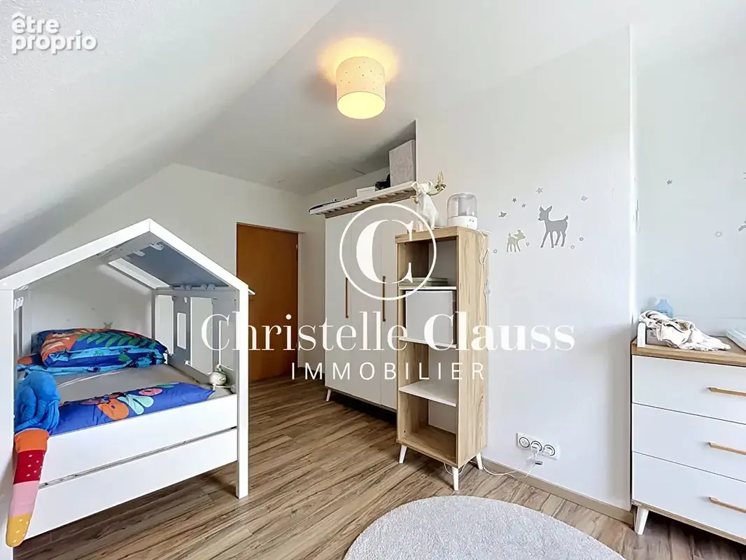 BURNHAUPT-LE-BAS - Maison familiale de 181 m²  tout confort avec piscine chauffée - photo 11