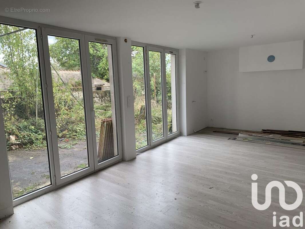 Photo 2 - Maison à FRESNES-SUR-APANCE