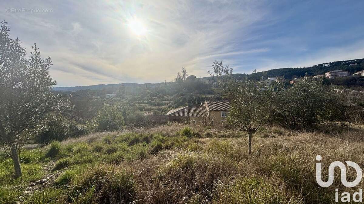 Photo 2 - Terrain à AUBENAS